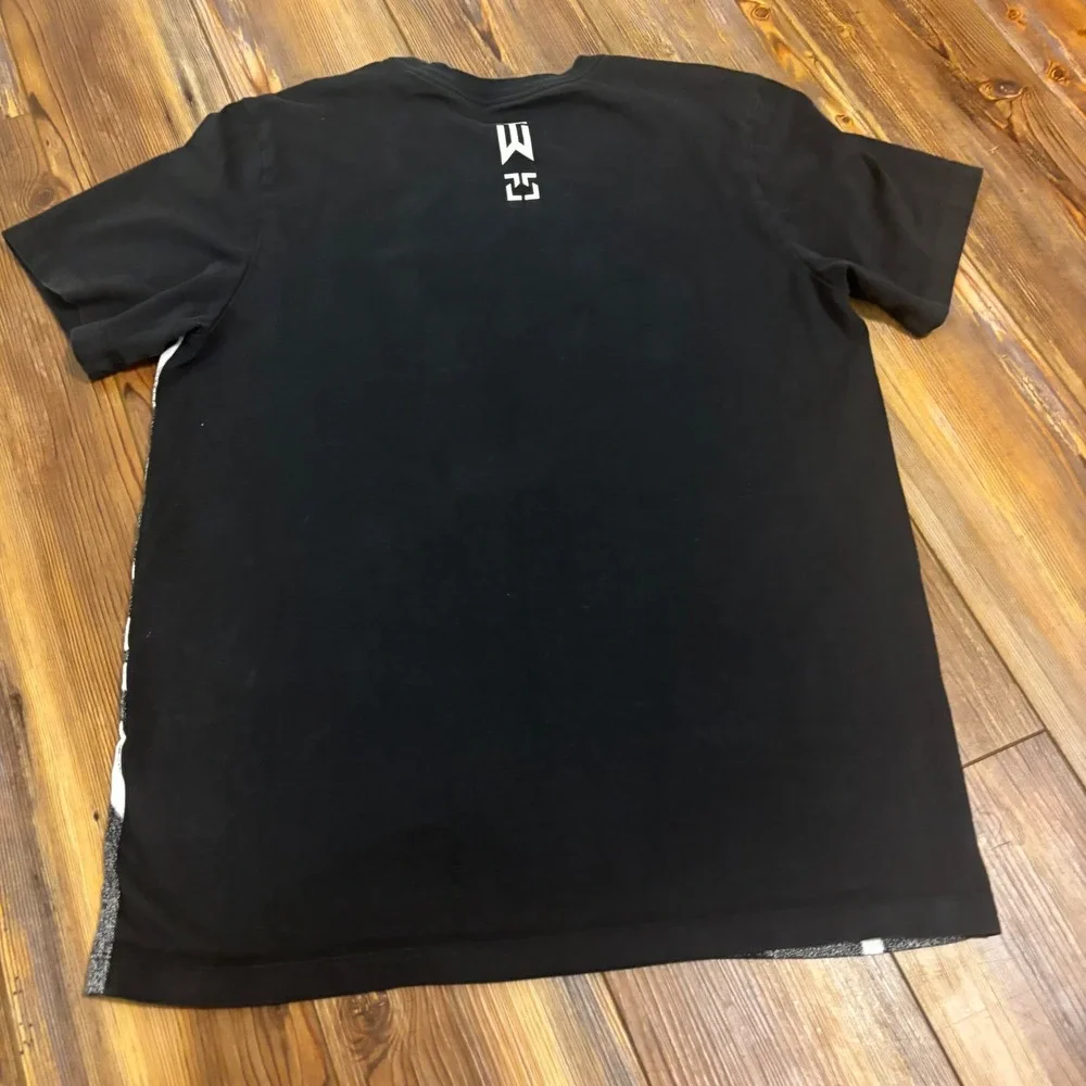 Nike Tiger Woods Mens MEDIUM 25th Anniversary Graphic T-Shirt Black DQ8129-010 M